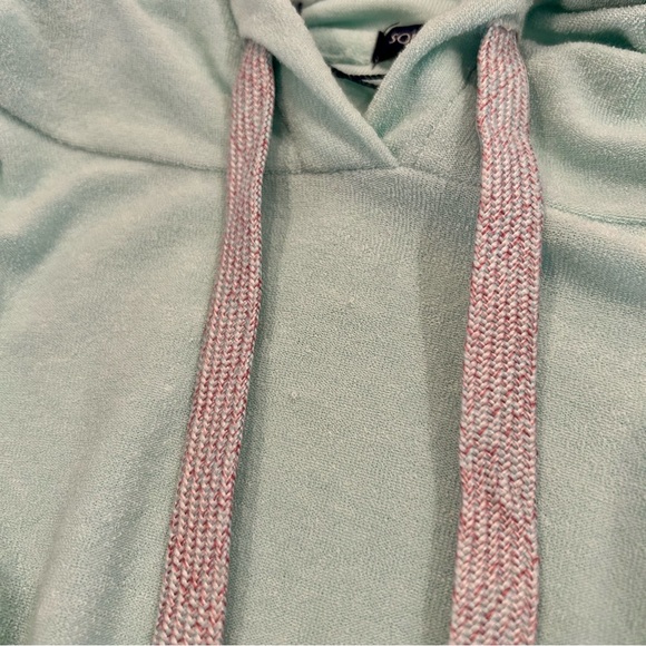 Southern Shirt Co Sporty Spice Sweatshirt - Picture 6 of 6